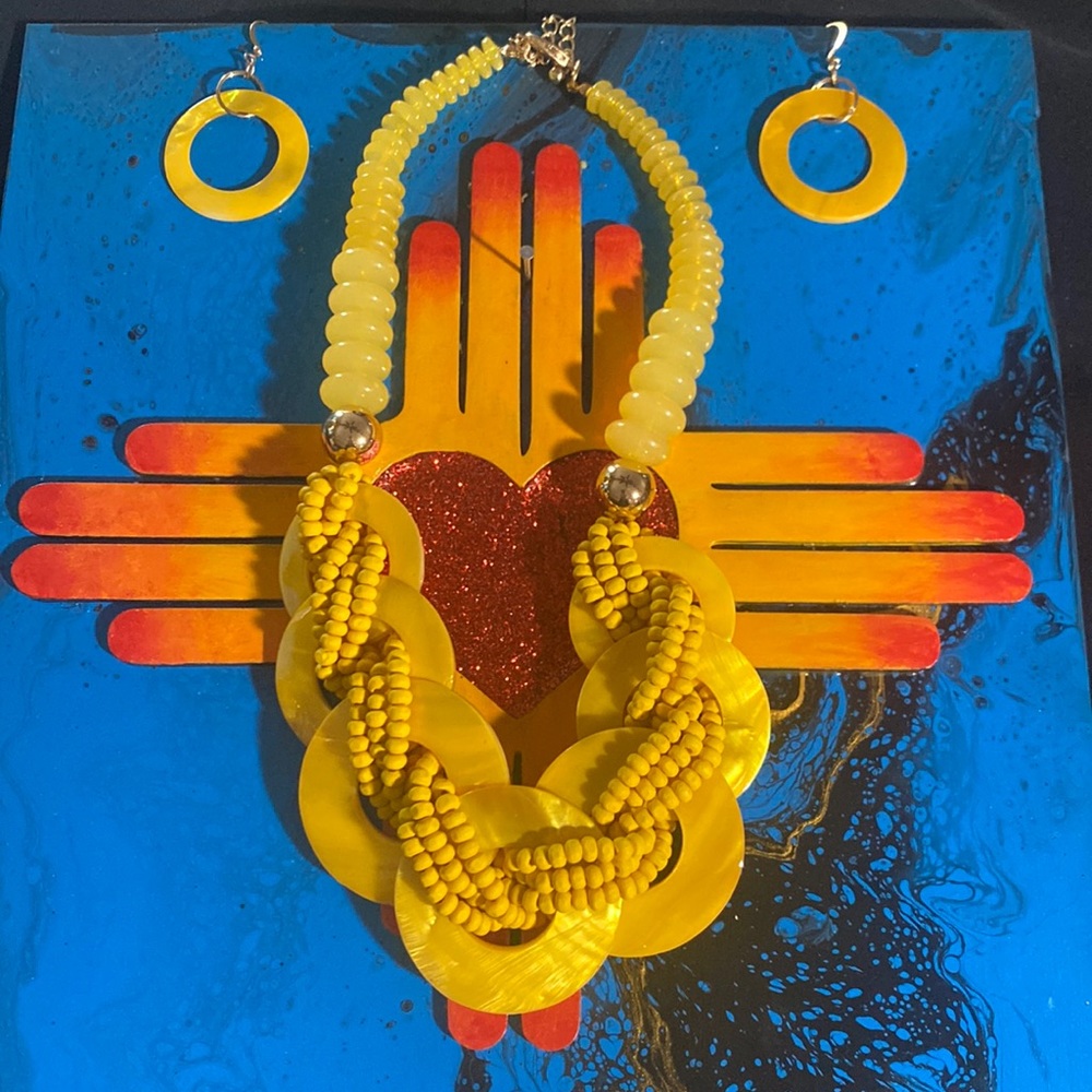 Necklace and earrings set